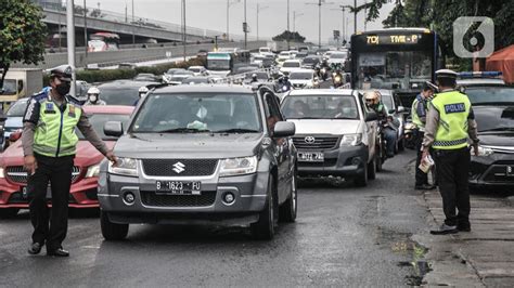 Ganjil Genap Jakarta Kembali Berlaku Hari Ini .